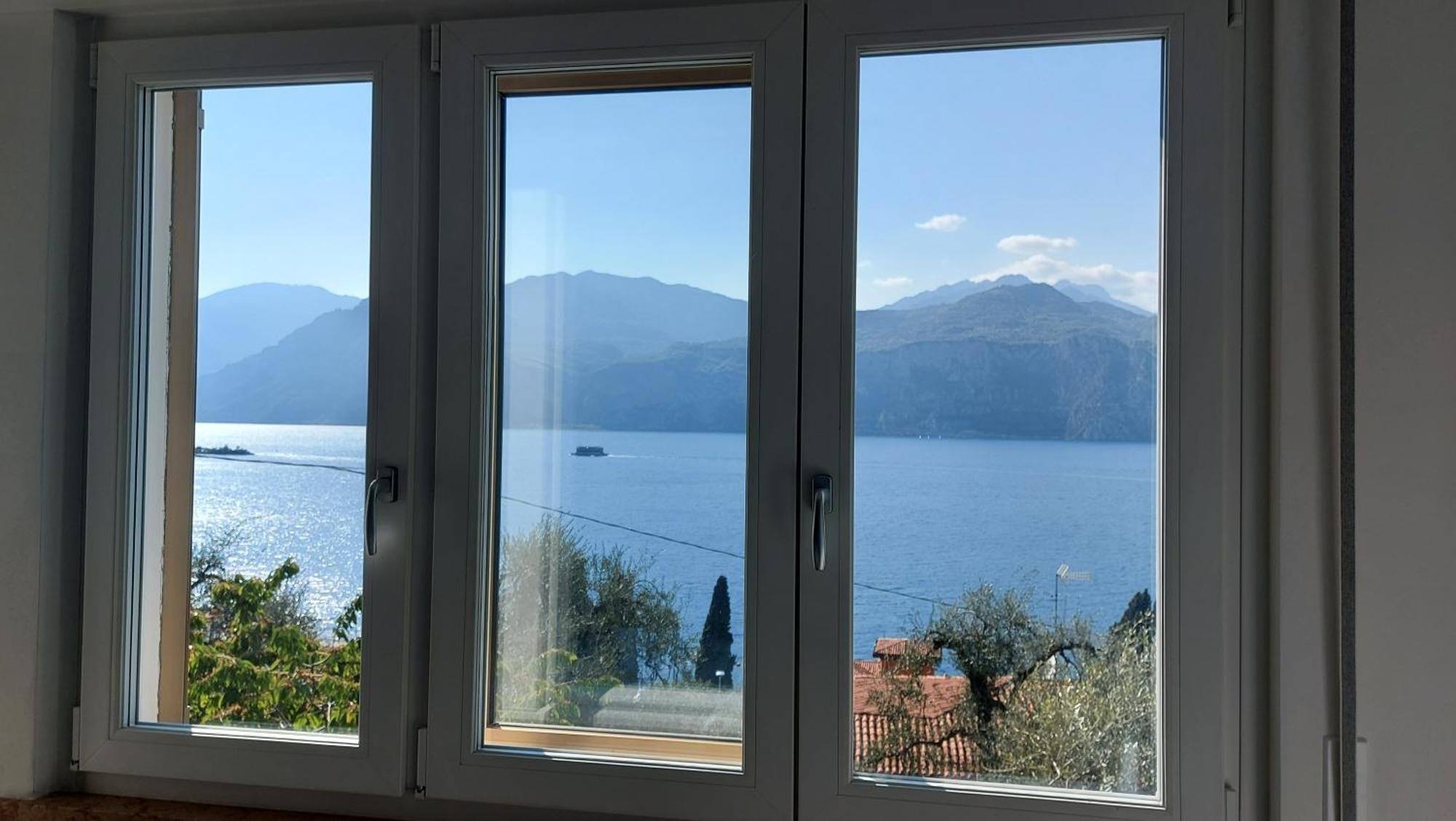 Appartamenti Casa San Nicolo Malcesine Pokoj fotografie